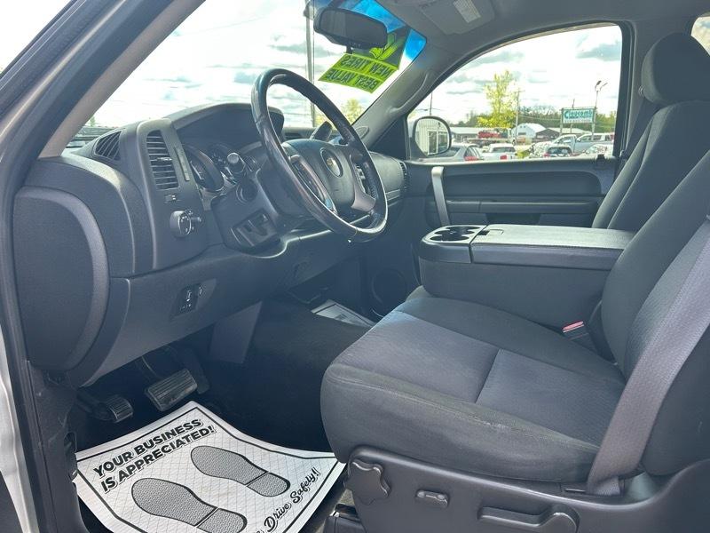 Chevrolet Silverado 2500HD LT Crew Cab 4WD 2012