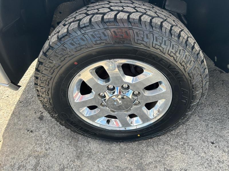 Chevrolet Silverado 2500HD LT Crew Cab 4WD 2012