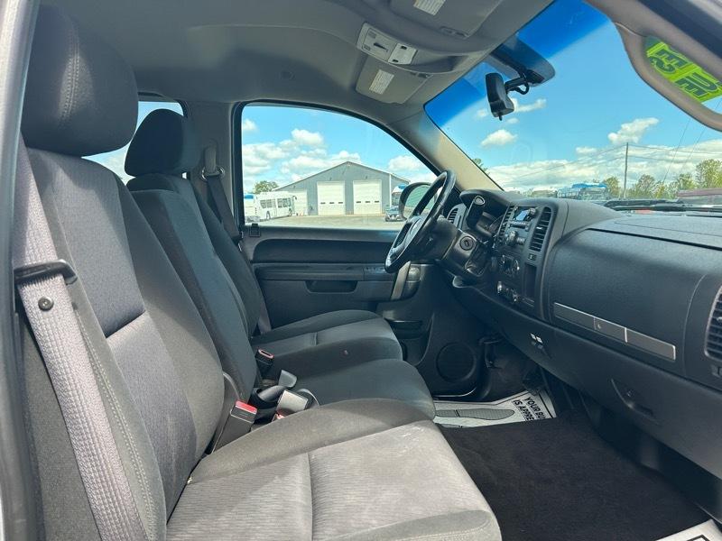 Chevrolet Silverado 2500HD LT Crew Cab 4WD 2012