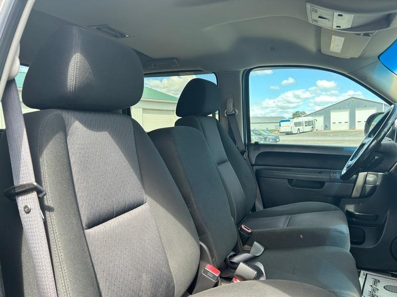 Chevrolet Silverado 2500HD LT Crew Cab 4WD 2012