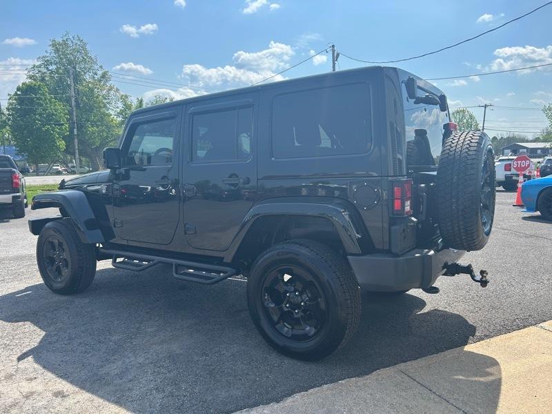Jeep Wrangler Unlimited Sahara 4WD 2015