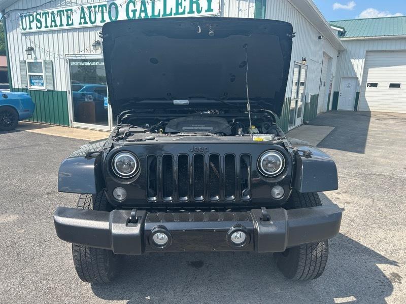 Jeep Wrangler Unlimited Sahara 4WD 2015