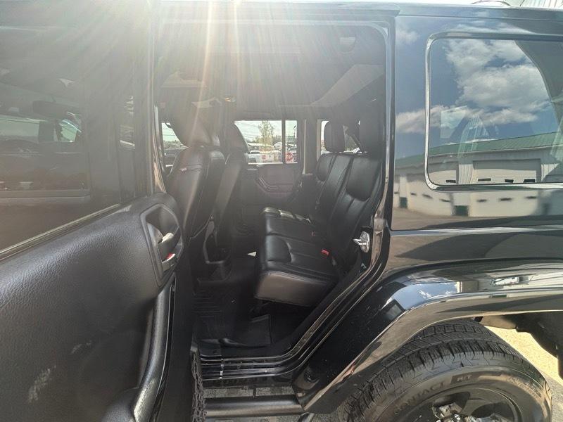 Jeep Wrangler Unlimited Sahara 4WD 2015