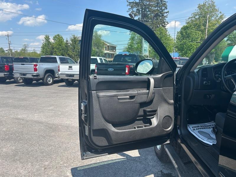 Chevrolet Silverado 2500HD LT Crew Cab 4WD 2013