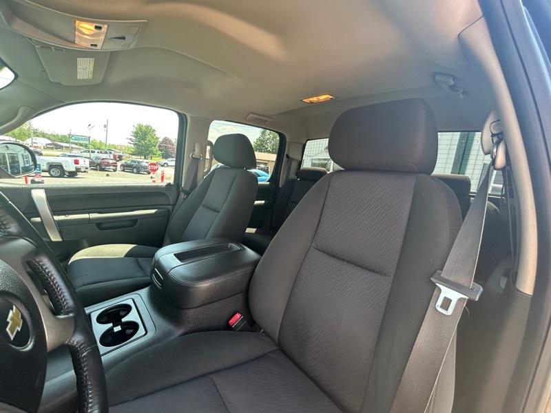 Chevrolet Silverado 2500HD LT Crew Cab 4WD 2013