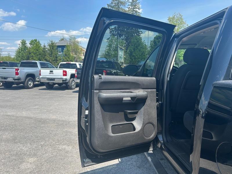 Chevrolet Silverado 2500HD LT Crew Cab 4WD 2013