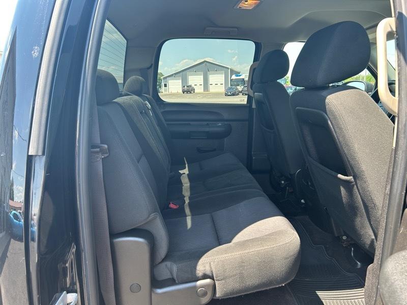 Chevrolet Silverado 2500HD LT Crew Cab 4WD 2013