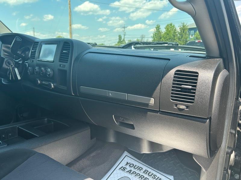 Chevrolet Silverado 2500HD LT Crew Cab 4WD 2013