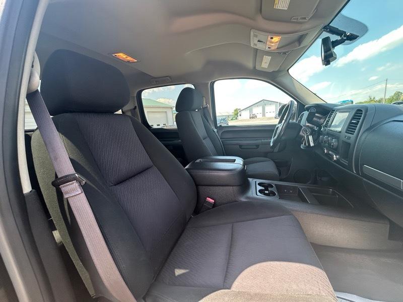Chevrolet Silverado 2500HD LT Crew Cab 4WD 2013