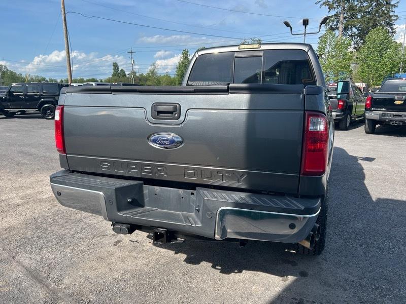 Ford F-350 SD Lariat Crew Cab 4WD 2016