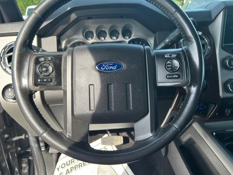 Ford F-350 SD Lariat Crew Cab 4WD 2016