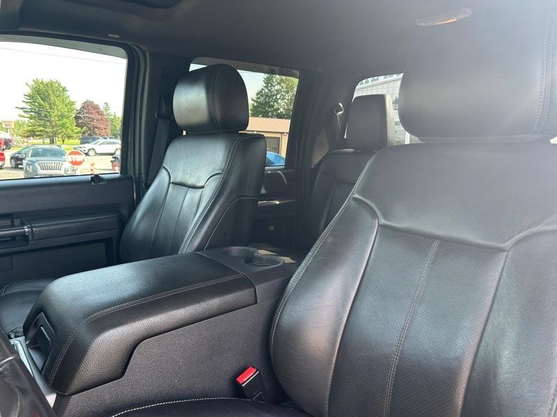 Ford F-350 SD Lariat Crew Cab 4WD 2016