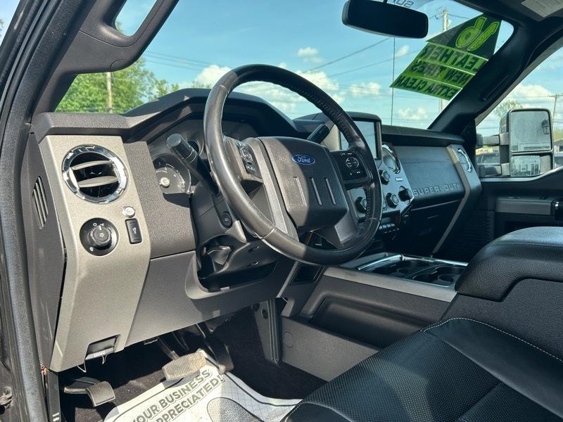 Ford F-350 SD Lariat Crew Cab 4WD 2016