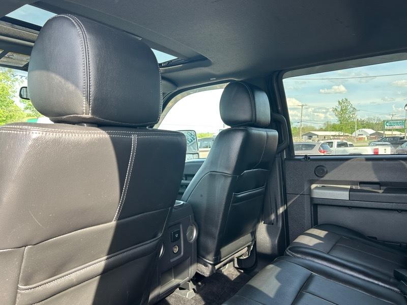 Ford F-350 SD Lariat Crew Cab 4WD 2016