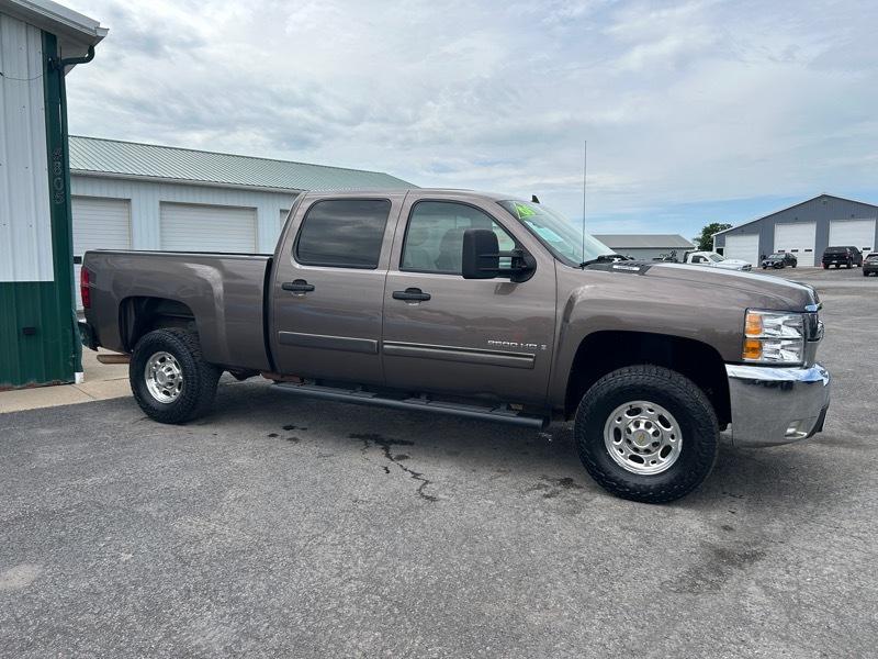 Chevrolet Silverado 2500HD Work Truck Crew Cab Std. Box 4WD 2008