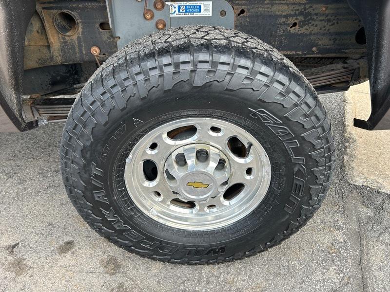 Chevrolet Silverado 2500HD Work Truck Crew Cab Std. Box 4WD 2008
