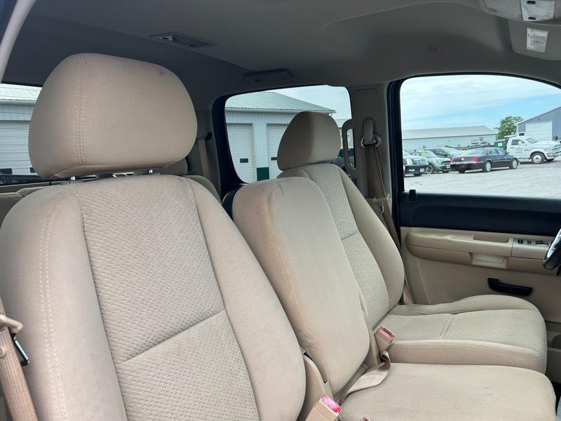 Chevrolet Silverado 2500HD Work Truck Crew Cab Std. Box 4WD 2008