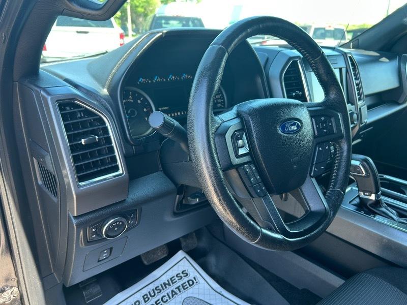Ford F-150 XLT SuperCrew 5.5-ft. Bed 4WD 2016
