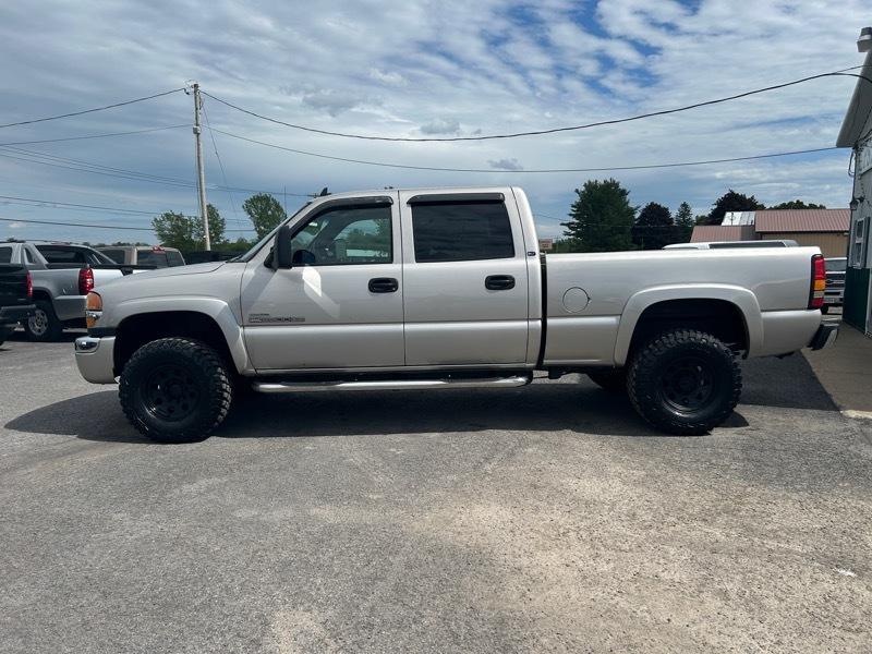 GMC Sierra Classic 2500HD Work Truck Crew Cab Long Box 4WD 2007