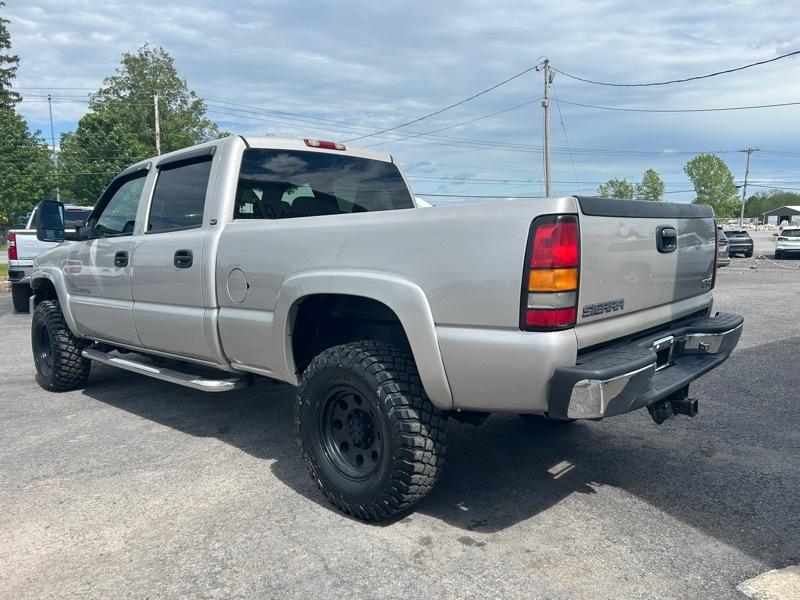 GMC Sierra Classic 2500HD Work Truck Crew Cab Long Box 4WD 2007