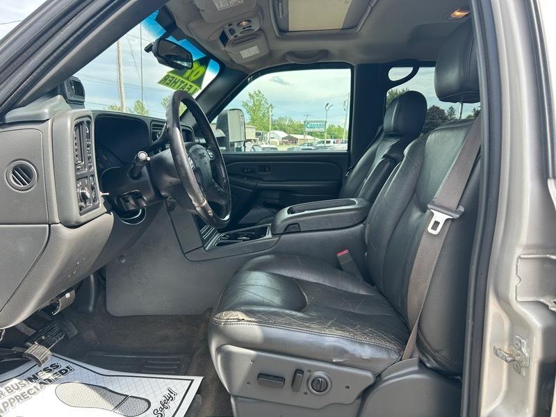 GMC Sierra Classic 2500HD Work Truck Crew Cab Long Box 4WD 2007