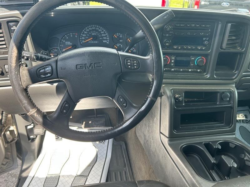 GMC Sierra Classic 2500HD Work Truck Crew Cab Long Box 4WD 2007