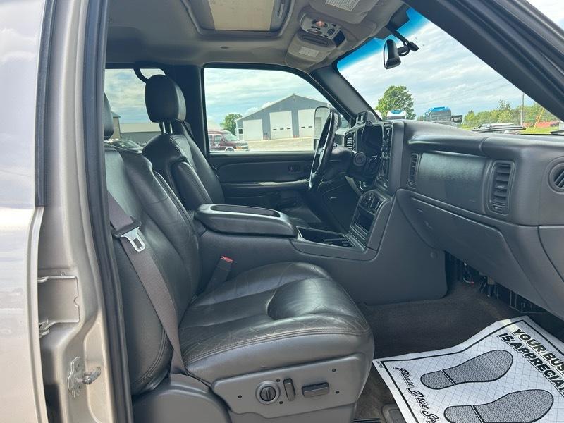 GMC Sierra Classic 2500HD Work Truck Crew Cab Long Box 4WD 2007