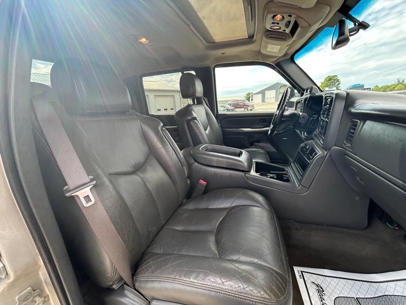 GMC Sierra Classic 2500HD Work Truck Crew Cab Long Box 4WD 2007