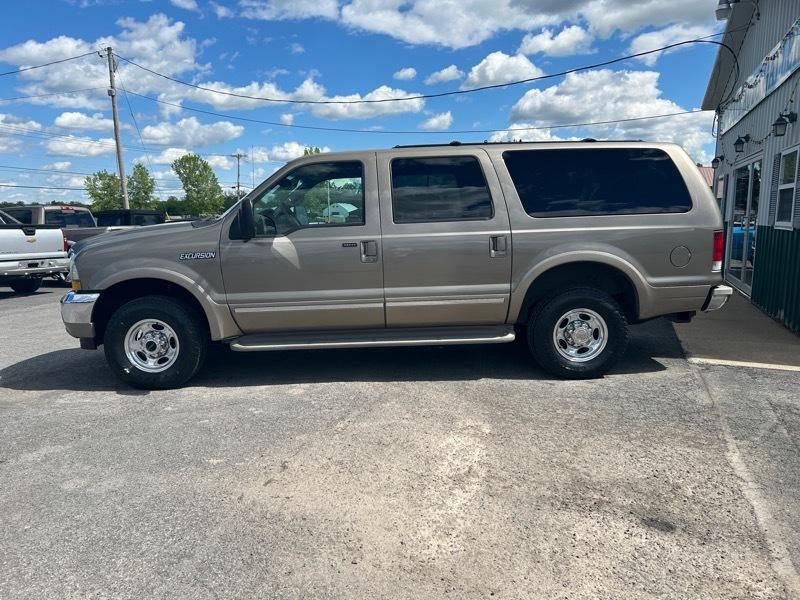 Ford Excursion Limited 6.8L 4WD 2002