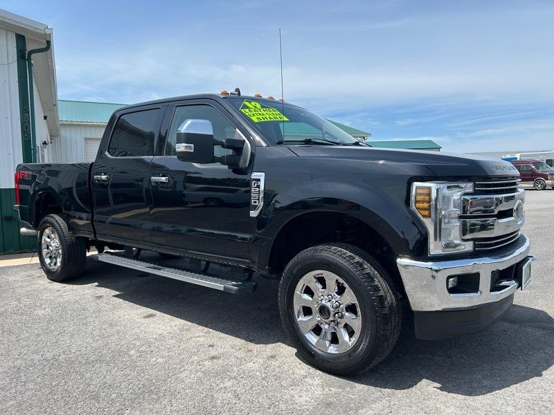 Ford F-250 SD Lariat Crew Cab 4WD 2019