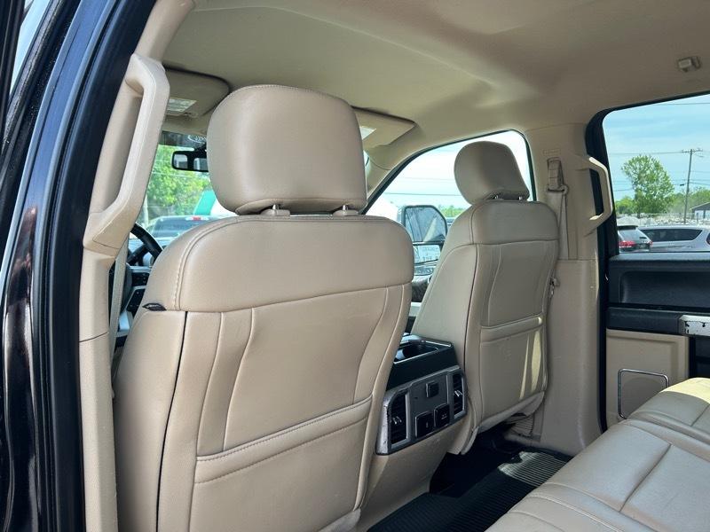 Ford F-250 SD Lariat Crew Cab 4WD 2019