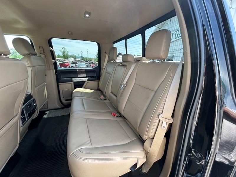 Ford F-250 SD Lariat Crew Cab 4WD 2019