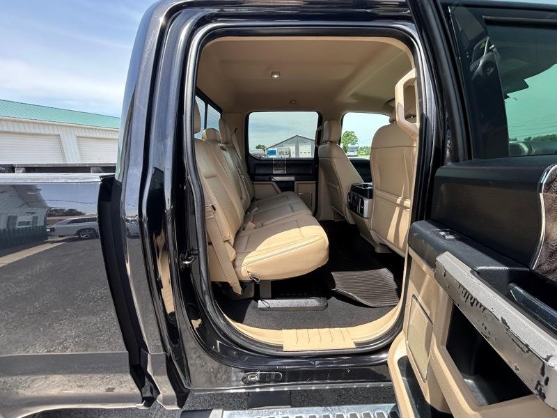 Ford F-250 SD Lariat Crew Cab 4WD 2019