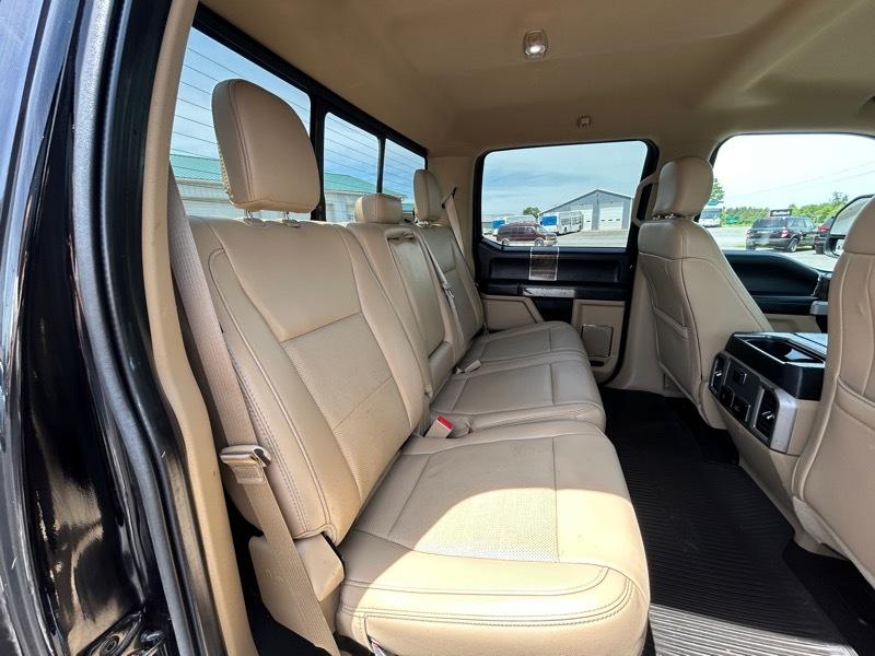 Ford F-250 SD Lariat Crew Cab 4WD 2019