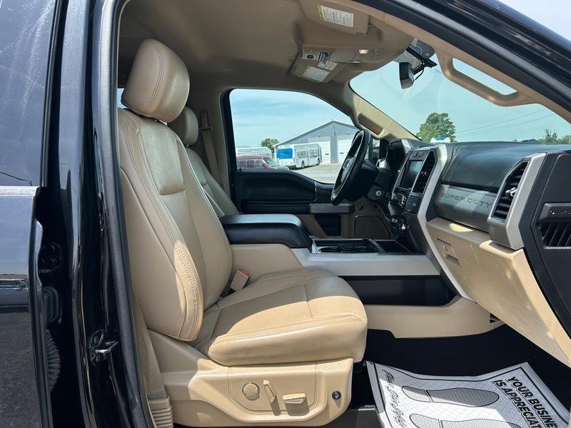 Ford F-250 SD Lariat Crew Cab 4WD 2019