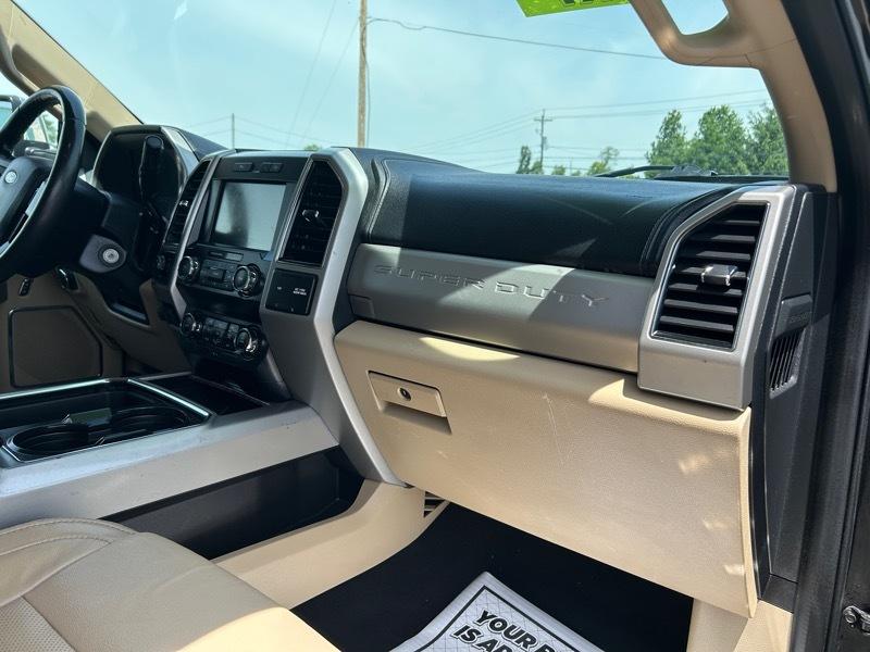 Ford F-250 SD Lariat Crew Cab 4WD 2019