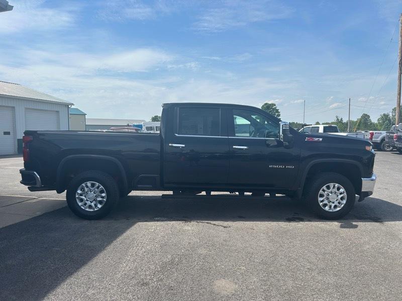 Chevrolet Silverado 2500HD LTZ Crew Cab 4WD 2020