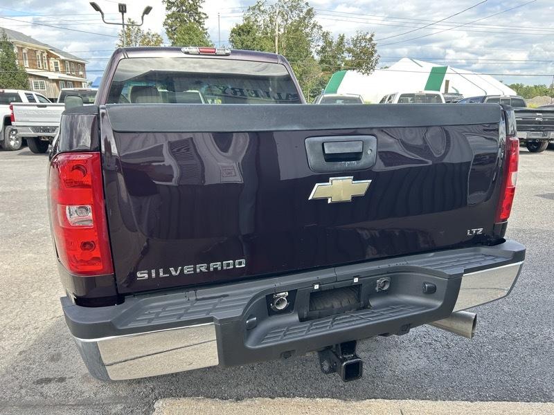 Chevrolet Silverado 2500HD LTZ Crew Cab Std. Box 4WD 2008