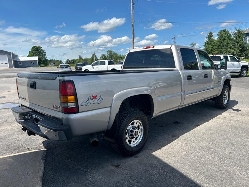 GMC Sierra 2500HD SLT Crew Cab Long Bed 4WD 2005
