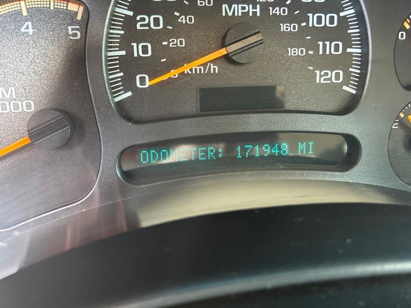 GMC Sierra 2500HD SLT Crew Cab Long Bed 4WD 2005