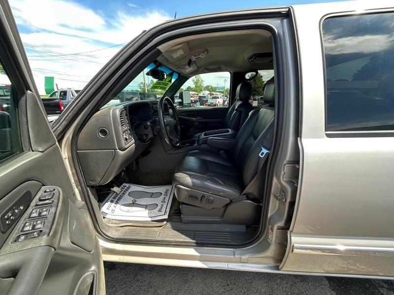 GMC Sierra 2500HD SLT Crew Cab Long Bed 4WD 2005