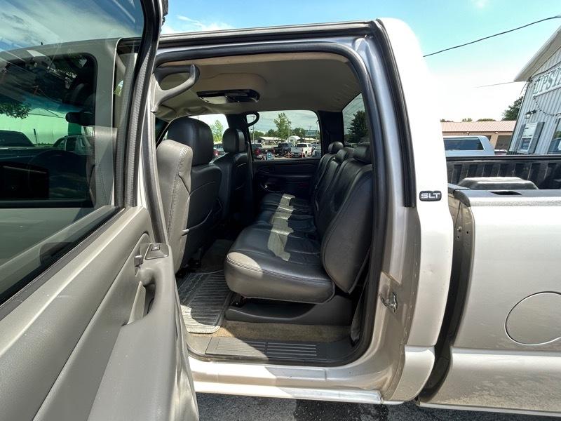 GMC Sierra 2500HD SLT Crew Cab Long Bed 4WD 2005