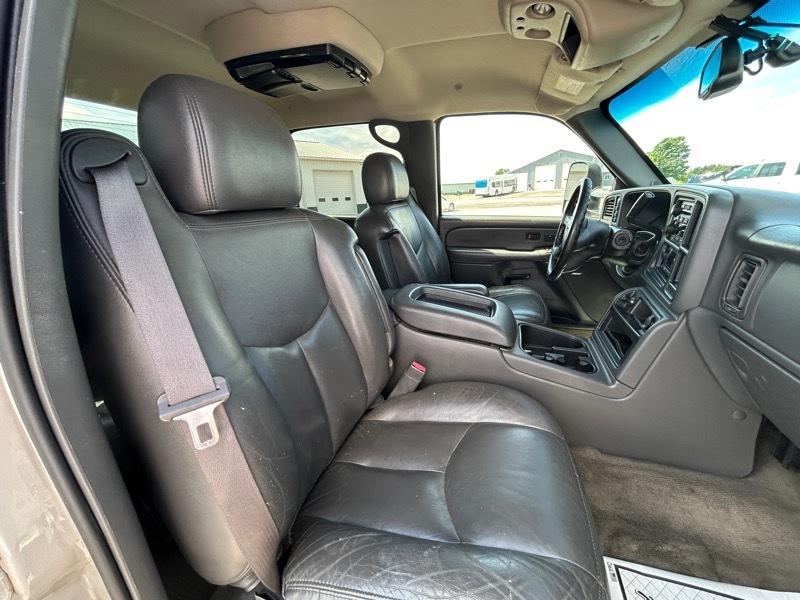 GMC Sierra 2500HD SLT Crew Cab Long Bed 4WD 2005