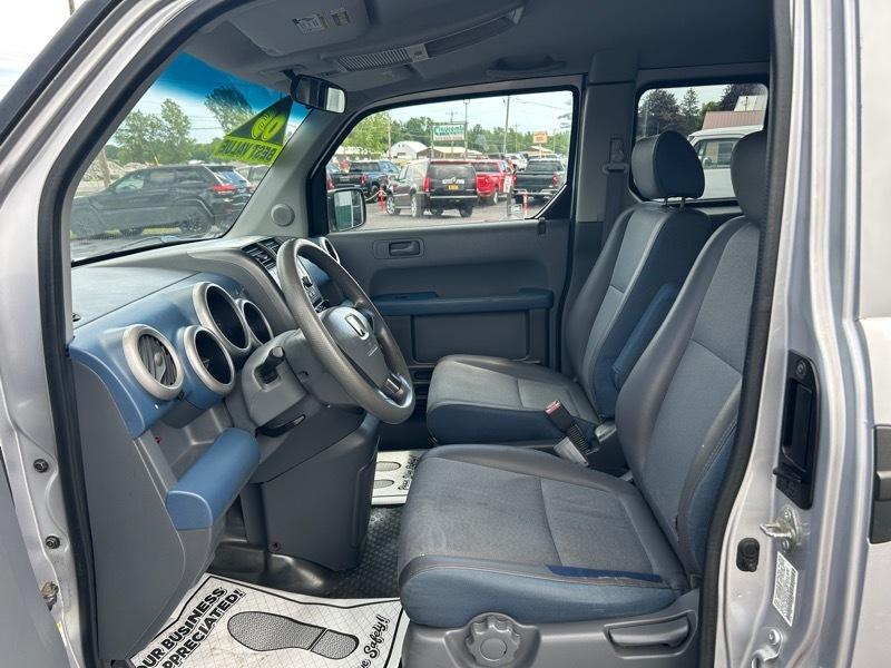 Honda Element EX 4WD 4-spd AT 2005