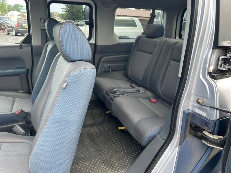 Honda Element EX 4WD 4-spd AT 2005