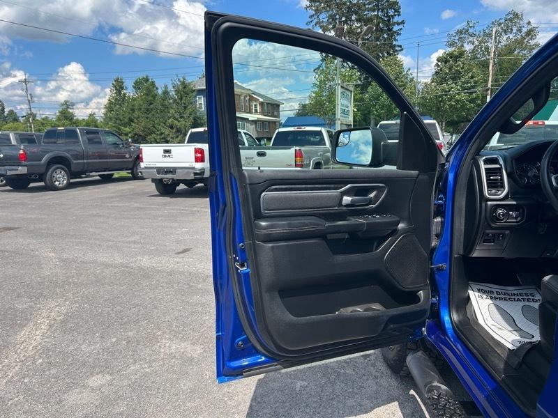 RAM 1500 Big Horn Crew Cab SWB 4WD 2019