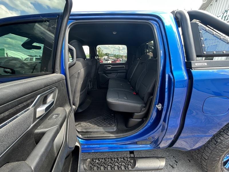 RAM 1500 Big Horn Crew Cab SWB 4WD 2019