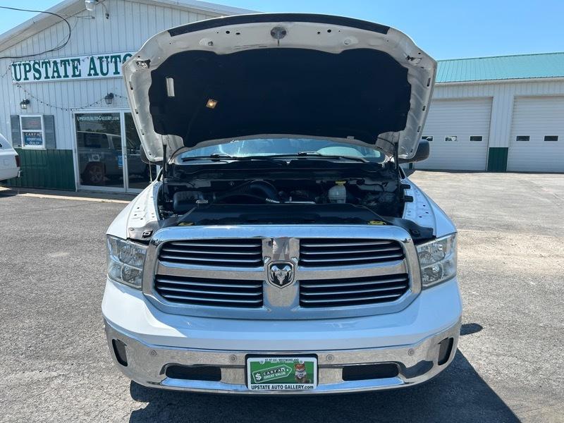 RAM 1500 SLT Crew Cab SWB 4WD 2017