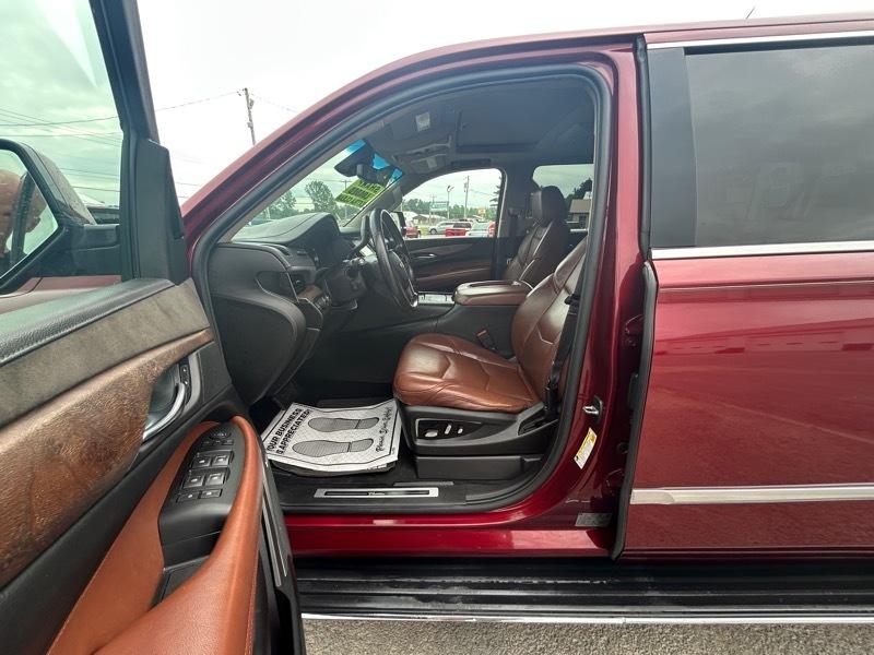 Cadillac Escalade ESV Premium Luxury 4WD 2017
