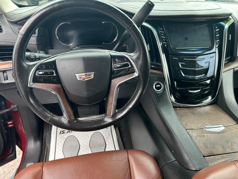 Cadillac Escalade ESV Premium Luxury 4WD 2017